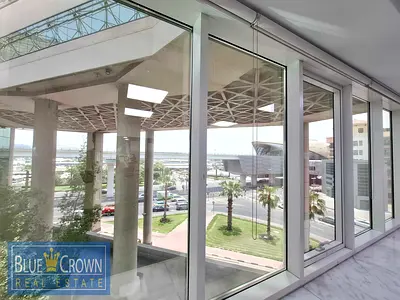 Excellent View:Near Metro:Superb Option:Spacious