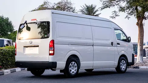 2026 Toyota HIACE 缩略图 6