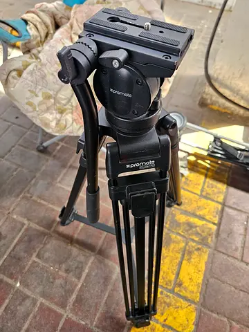 2 Professional Fluid Head Camera Tripod with Pan Handle