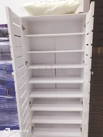 Big shoes rack