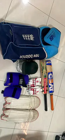 Brand new and used mix Complete cricket kit with bat, pads, gloves and bag - ready to play