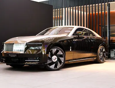Rolls-Royce Spectre Silver Badge | Model Year 2025 | 4,693 Kms
