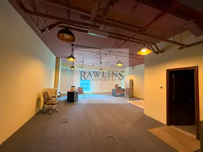Floor to Window Ceiling | WR & Pantry Inside | Canal View