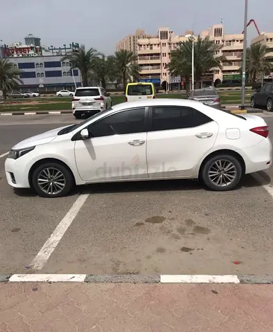Toyota Corolla SE+ 2.0 2015 GCC Spec