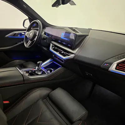 صورة 14 لـ 2024 BMW XM
