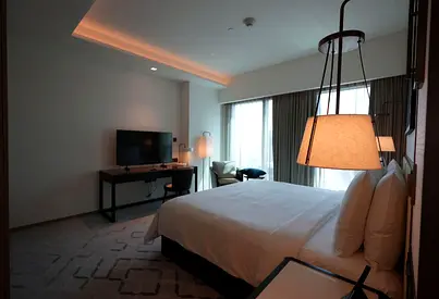 Premium 2BR Residence | Luxury Living | Furnished