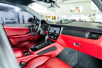 2022 Porsche MACAN 缩略图 11