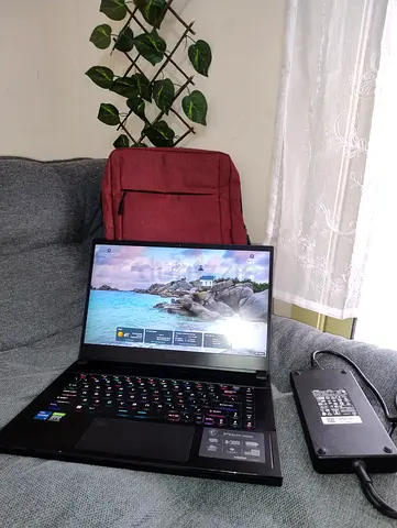 -URGENT SALE-  RTX 3070Ti MSI STEALTH GS66 GAMING LAPTOP
