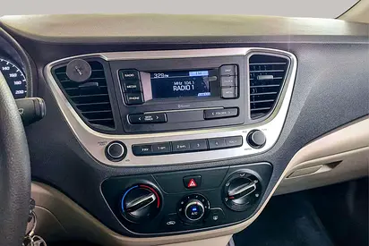 صورة مصغرة 13 لـ 2022 Hyundai ACCENT