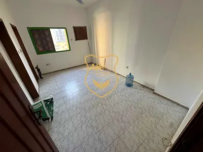 Well-Maintained Studio | Separate Kitchen | Close to Rolla Park