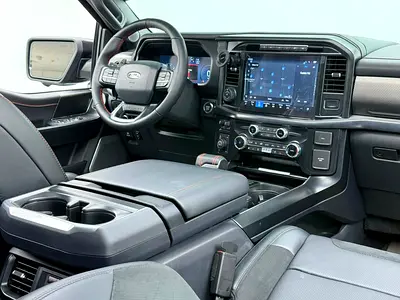 صورة 12 لـ 2024 FORD F-150