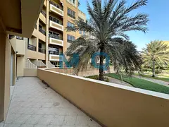 Beachfront Living | Luxurious | Prime Location
