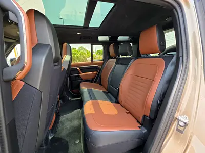 2025 LAND Rover DEFENDER — миниатюра 20