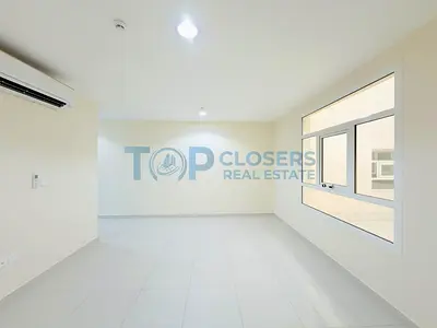 Ready To Move| Near Oasis School|2Nd Tenant