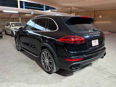 2015 Porsche CAYENNE — фото 4