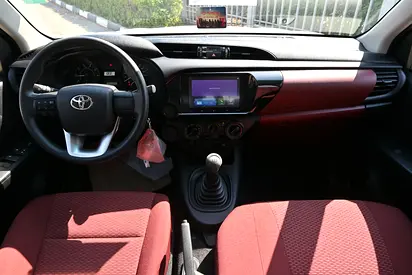 صورة 16 لـ 2026 Toyota HILUX