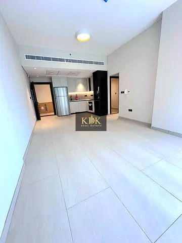 Spacious 2 BR | Great View | Prime Location