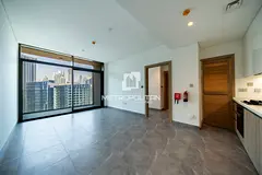 Brand New Unit | Canal View | Middle floor