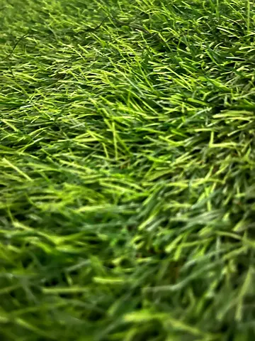 Artificial Grass Turf Roll DS 42 mm mix- Good Condition, Green Lawn Mat