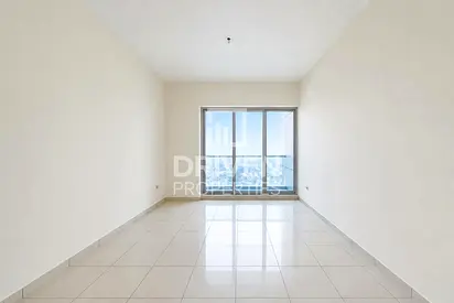 Park View | Vacant on transfer with Balcony