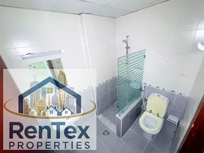 SUPER OFFER 2 BED ROOM WITH 2 WASHROOM WITH SPLIT AC RENT IS ONLY 30k NEAR FAMILY PARK 🏡🤩