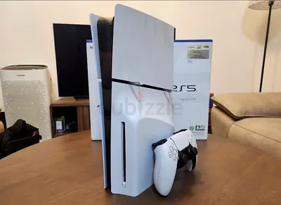 Ps5 slim disc edition with games