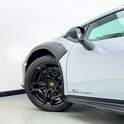 2024 Lamborghini HURACAN — миниатюра 7