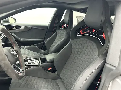 صورة 11 لـ 2024 AUDI RS5