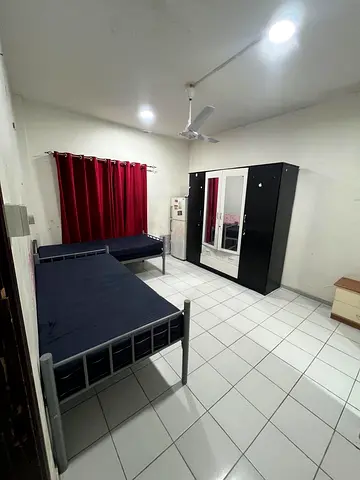 Executive bed space for males