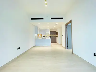 شقة حديثة بغرفة نوم واحدة | إطلالة على المسبح ووسط المدينة | Binghatti Emerald JVC