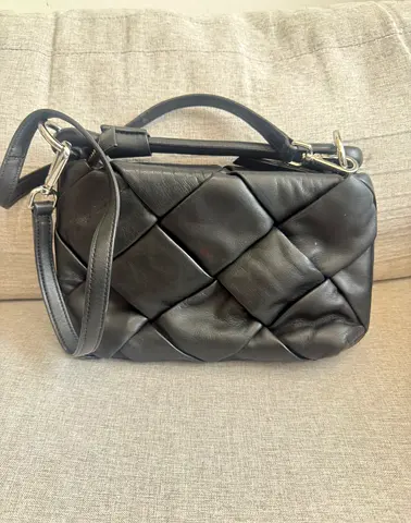 And other stories Black Quilted Leather Crossbody/Top-Handle Bag