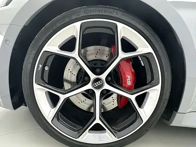 صورة 7 لـ 2024 AUDI RS5