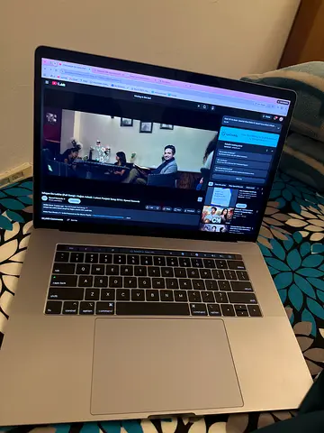 MacBook Pro 15-inch (Silver) - Good Condition, macOS