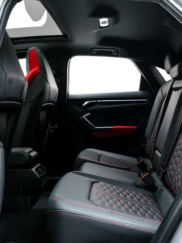 صورة مصغرة 20 لـ 2024 AUDI RS Q3