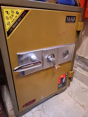 MAF Fire Resistant Home/Office Safe with Key Lock -  excellent Condition