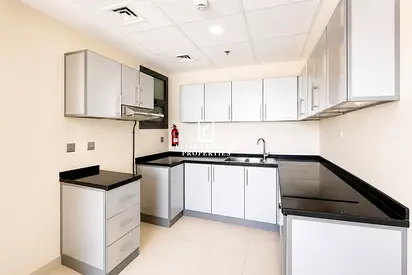 MODERN LAYOUT | 1 YEAR CHILLER FREE | SPACIOUS