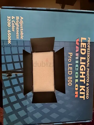 Pro LED 800 Professional Photo Video LED Light Kit (Variable Color)