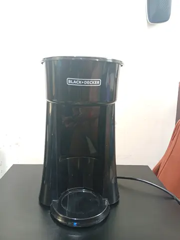 Black+Decker Drip Coffee Maker - Compact 1-4 Cup, Used