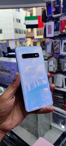 SAMSUNG S10 , 8 GB RAM,, 128 GB STORAGE, SINGLE SIM