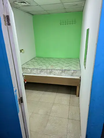 Al Rigga 1 BHK flat inside only One BIG partion and its ready for rent
