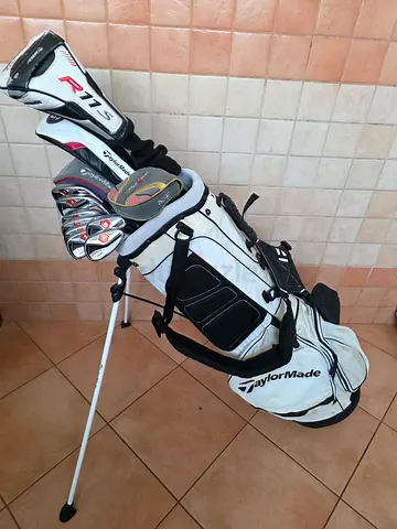 LADIES golf clubs Taylor made