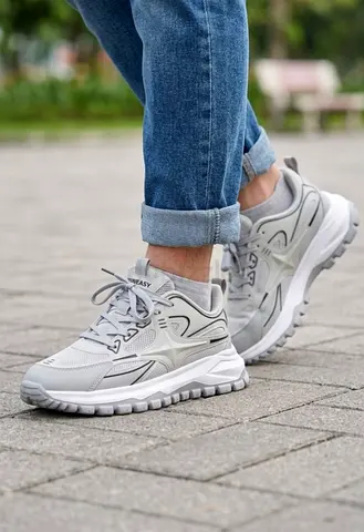 RUNEASY Lightweight Joggers  Running Shoes
