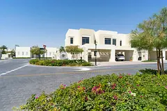 Corner Plot | Single Row | Vacant