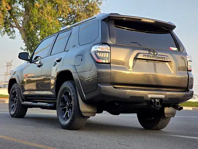 2021 Toyota 4RUNNER — фото 6