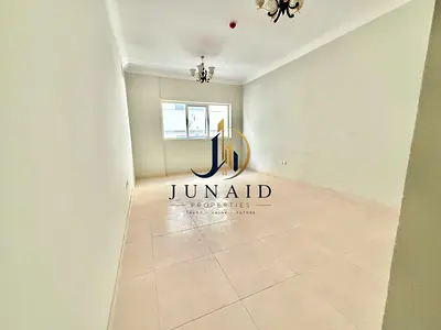 Lavish 1-br with 2-bath ready to move big size