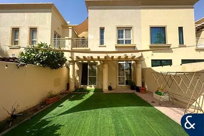 Single Row | Landscaped Villa | Springs 1