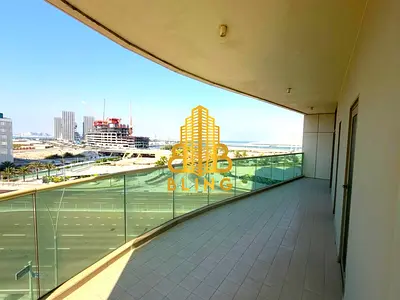 Luxurious 2BHK + Maid Room| Balcony With Sea View | Reem Island | Abu Dhabi