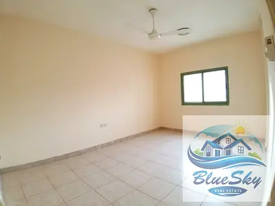 CENTRAL AC CHEEP PRICES 1BHK WITH BALCONY FAMILY BUILDING 6CHQS PAYMENT JUST RENT 27K