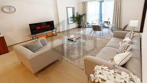Luxurious 3 Bedroom Unit with Stunning Sea Views