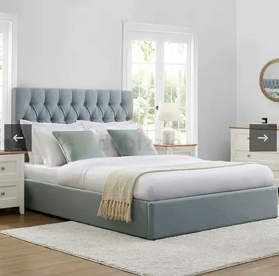 Modern Upholstered Bed Frame with Tufted Headboard